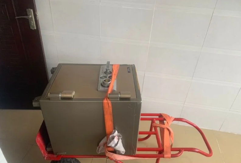 Chuyển Két Sắt Tại Hóc Môn